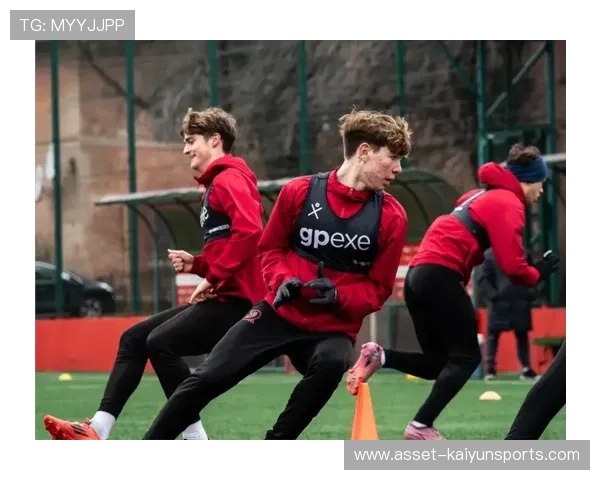 球星在赛季间隔接受专项训练,技术细节获显著改善 球星在赛季间隔接受专项训练,技术细节获显著改善